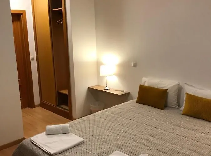 Royal And アパート