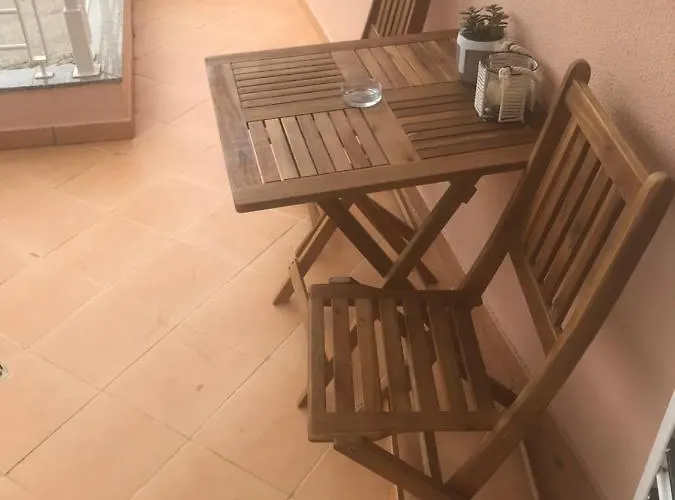 アパート Royal And